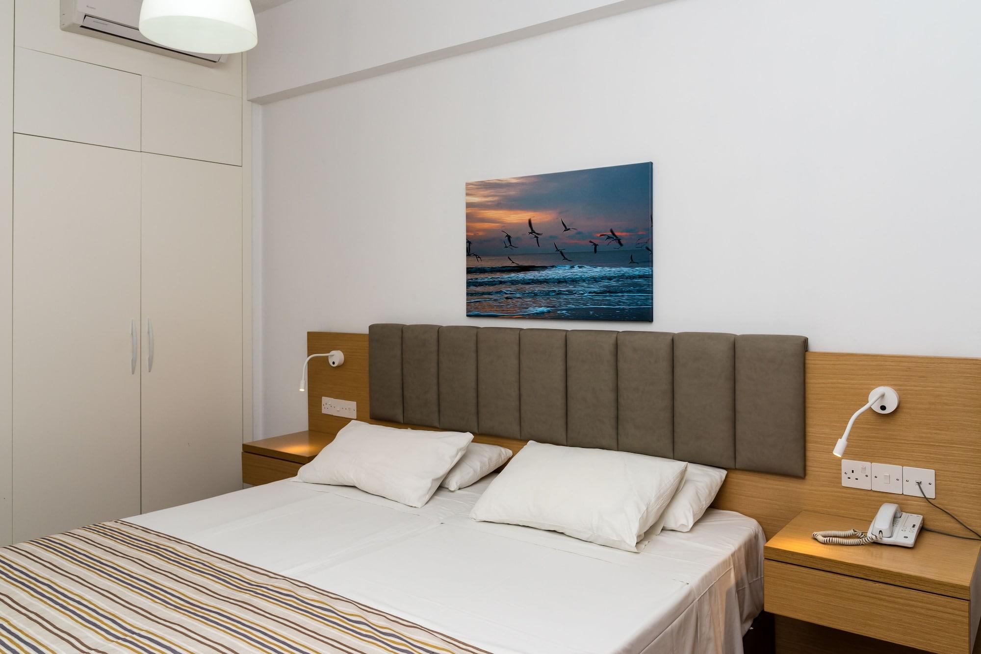 Helios 2 Apartman Paphos Kültér fotó