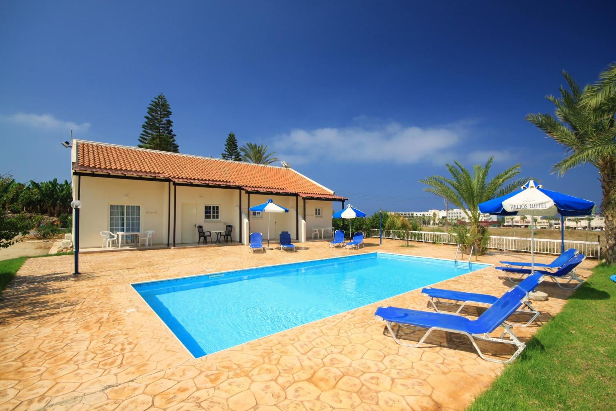 Helios 2 Apartman Paphos Kültér fotó