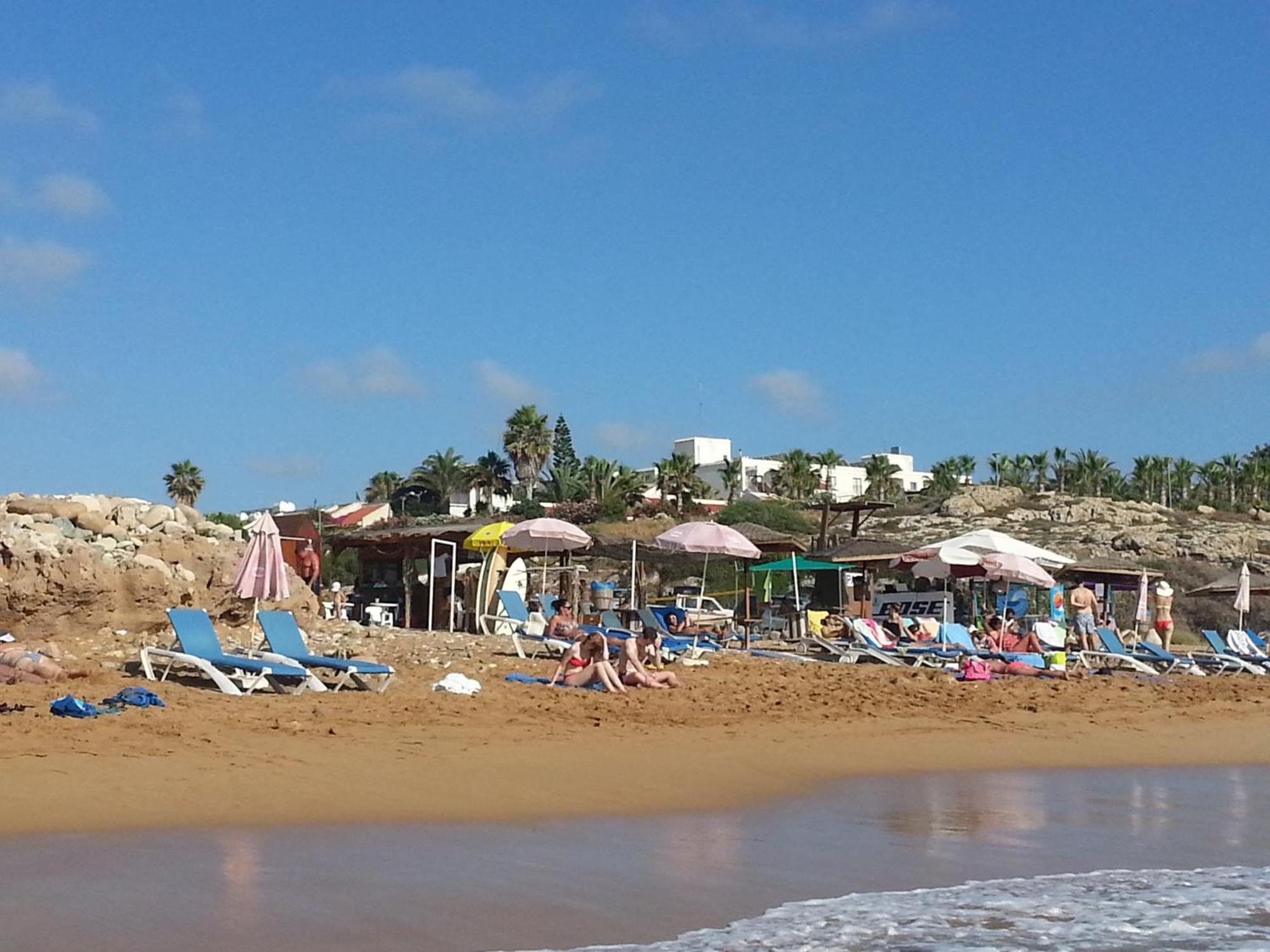 Helios 2 Apartman Paphos Kültér fotó