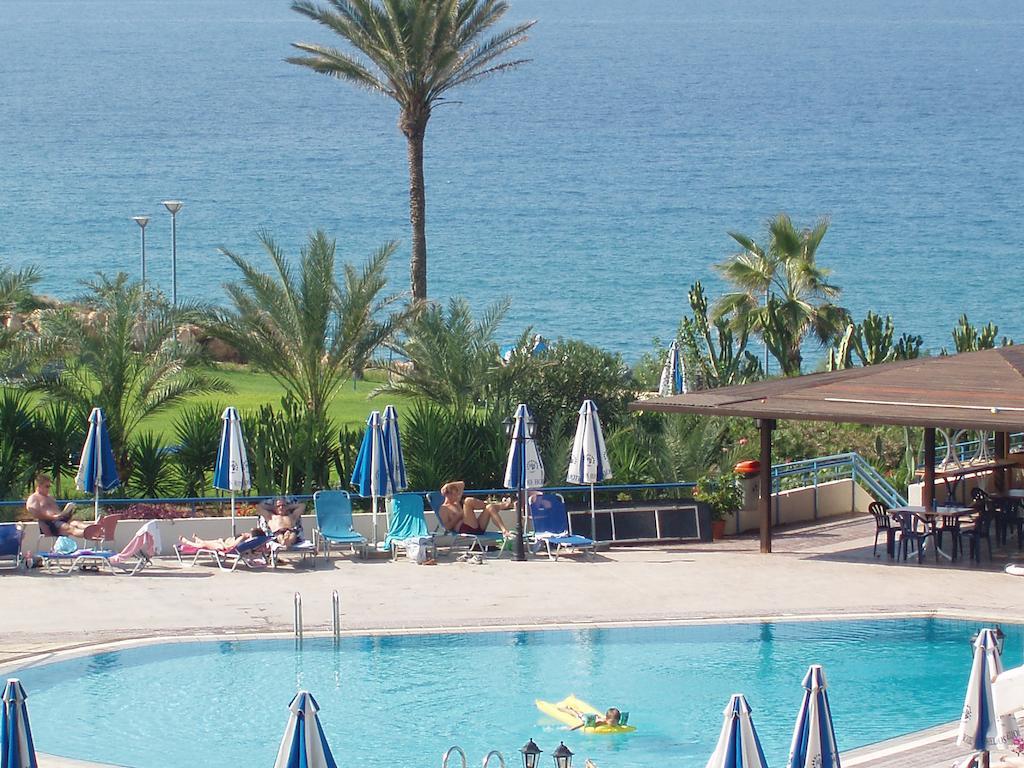 Helios 2 Apartman Paphos Kültér fotó